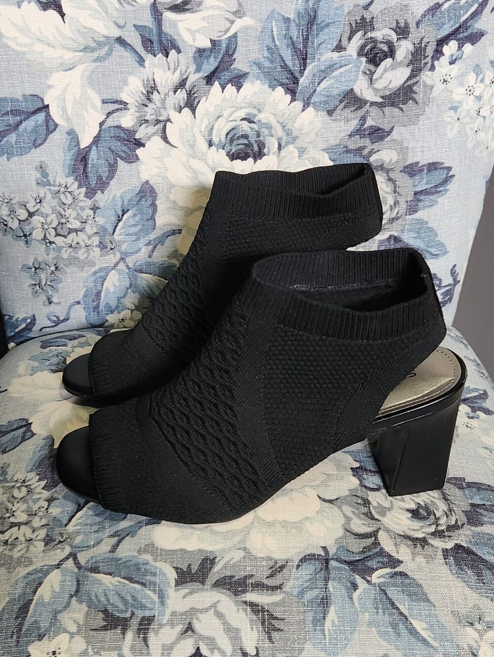 Solemate Wyleteriel Heeled Sandals